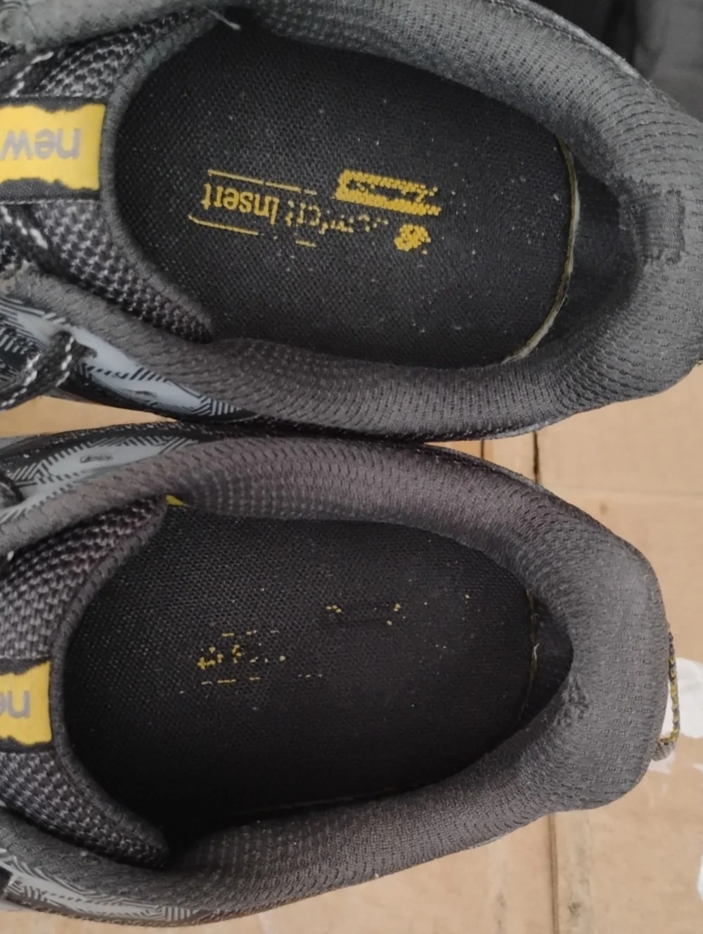 New Balance T410 Trail Shoes